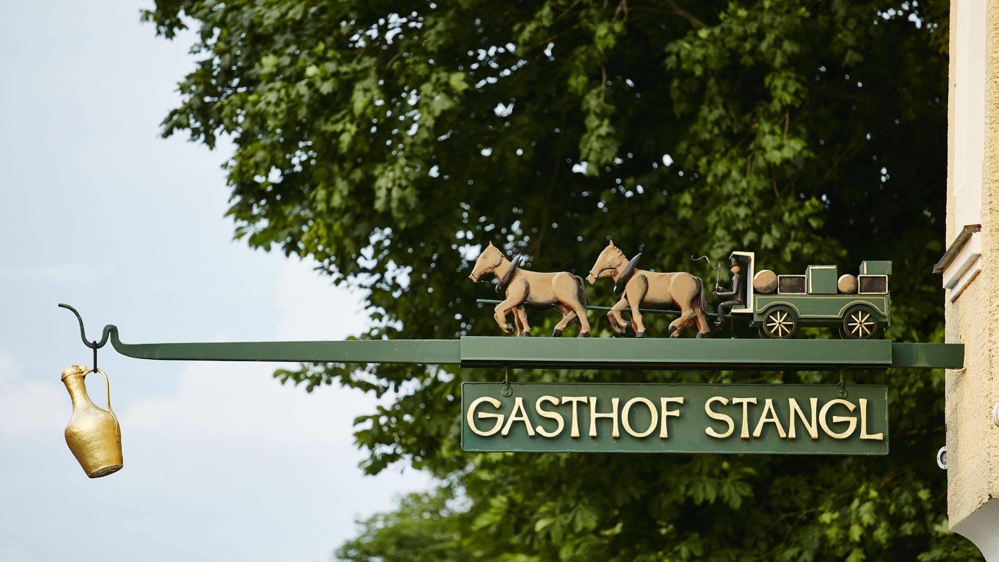Hotel Gutsgasthof Stangl Vaterstetten Zewnętrze zdjęcie
