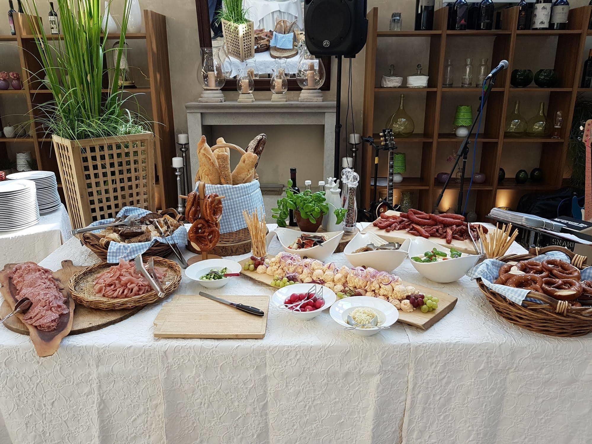 Hotel Gutsgasthof Stangl Vaterstetten Zewnętrze zdjęcie