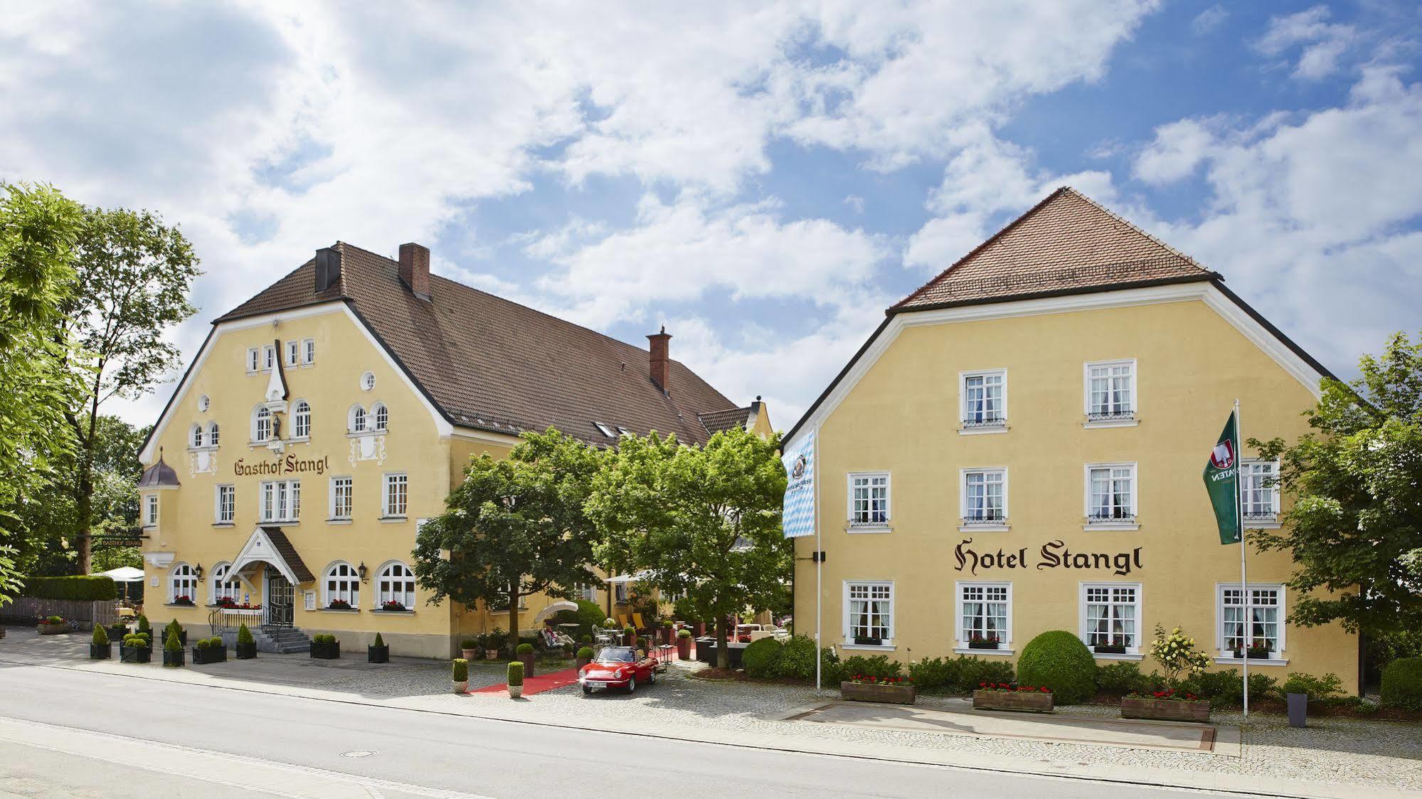 Hotel Gutsgasthof Stangl Vaterstetten Zewnętrze zdjęcie